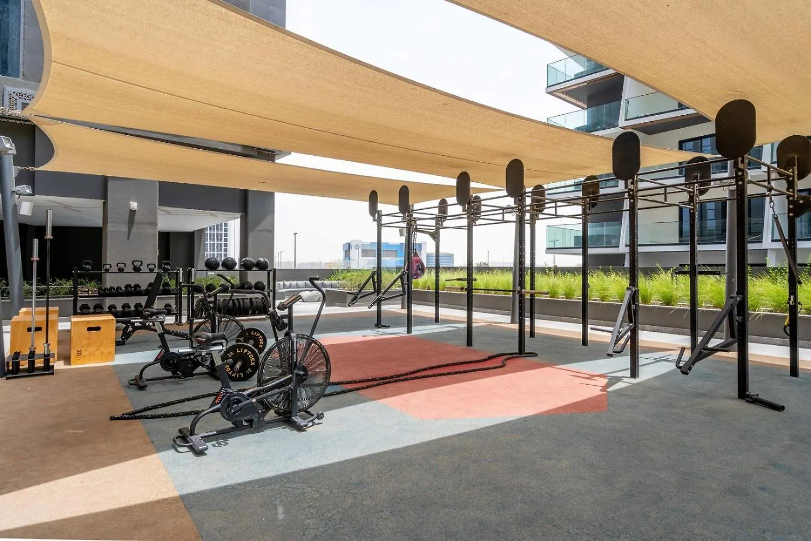 شقة Guestready - Majestic Canal And Burj Khalifa View دبي