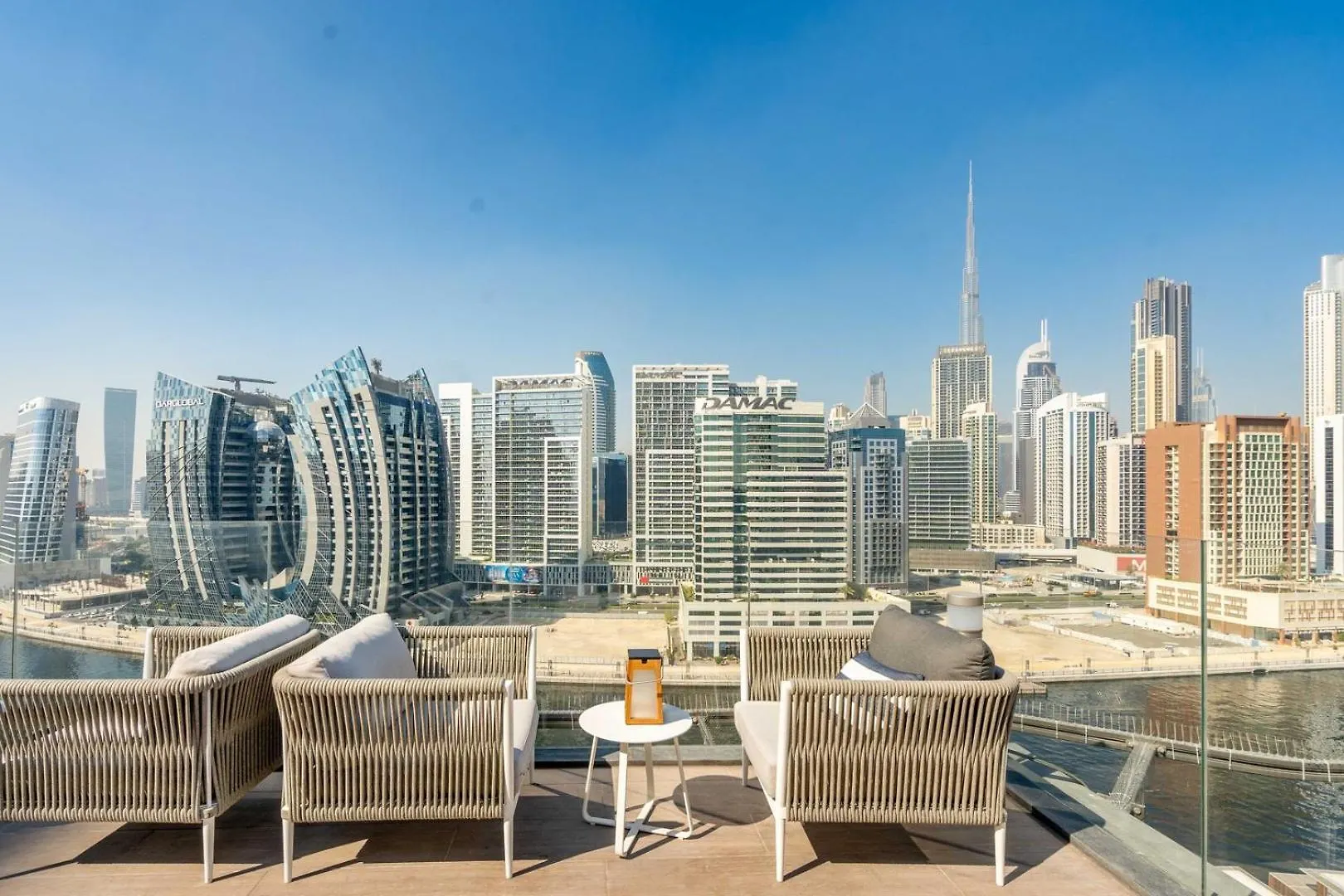 Guestready - Majestic Canal And Burj Khalifa View Dubai United Arab Emirates