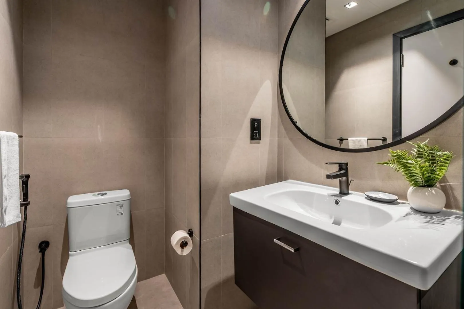 Guestready - Majestic Canal And Burj Khalifa View Dubai 0*,
