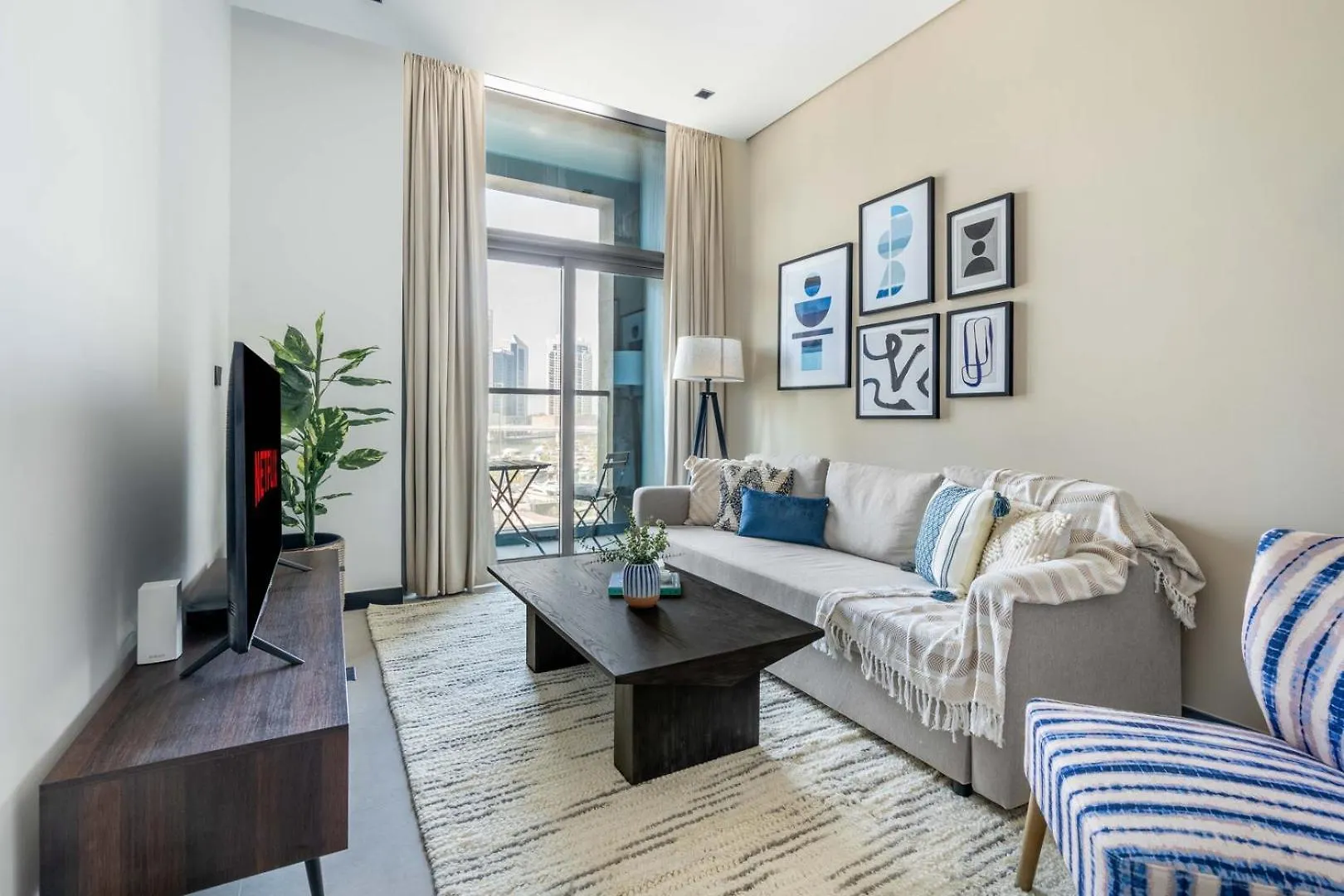Guestready - Majestic Canal And Burj Khalifa View Dubai 0*,