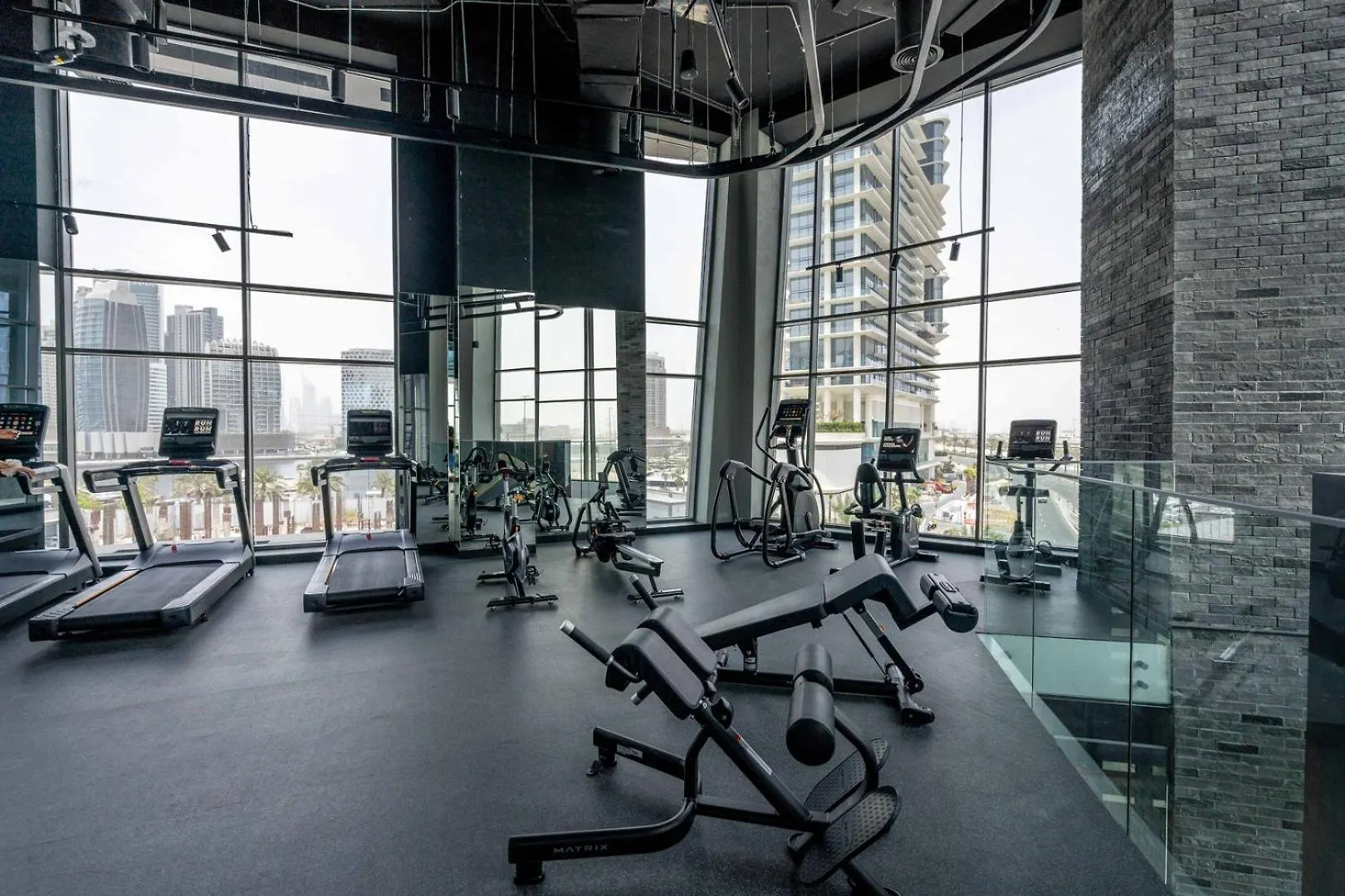 Guestready - Majestic Canal And Burj Khalifa View Dubai Apartment